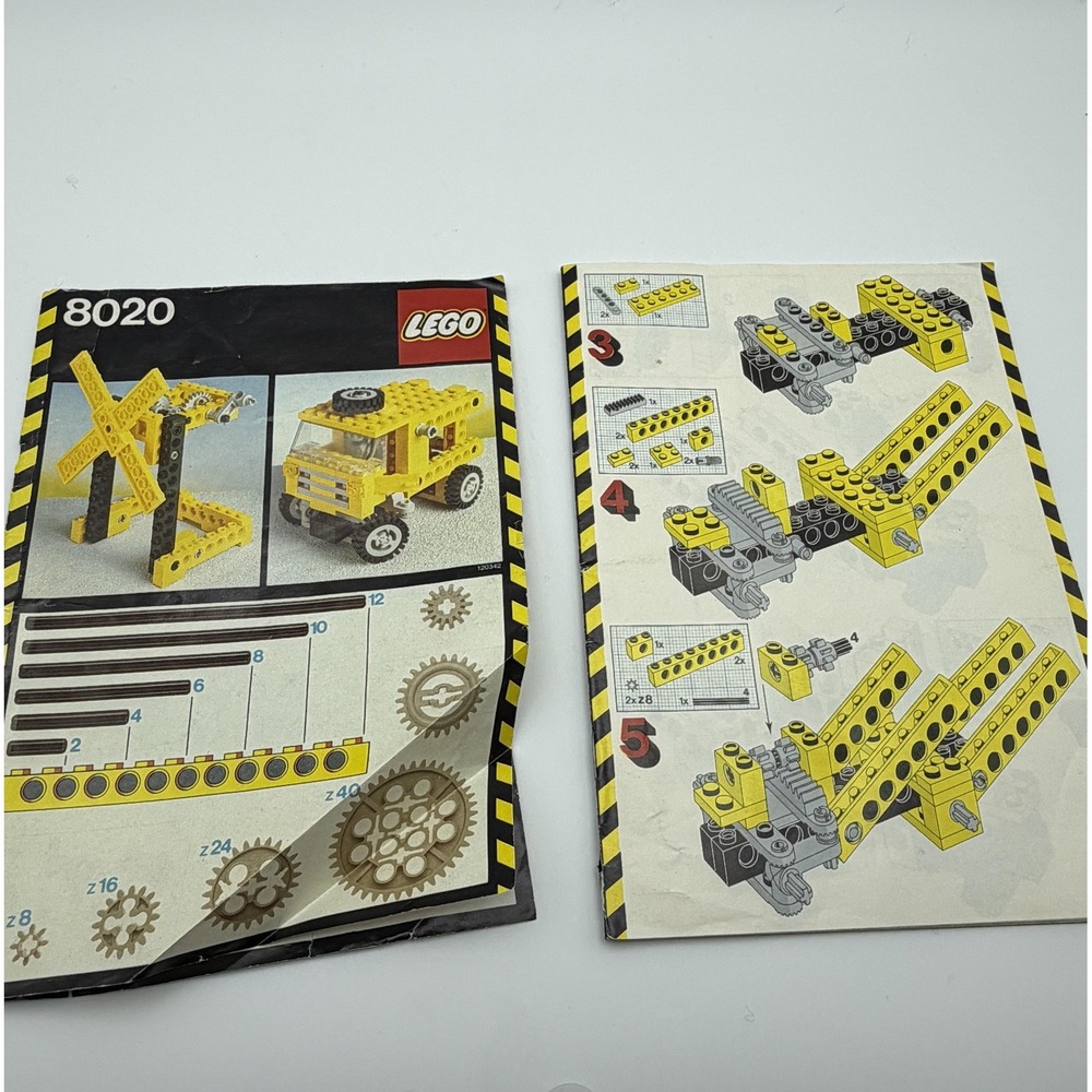 Vintage LEGO Technic 8020 Universal Set Instruction Manual Booklet‎ 1984